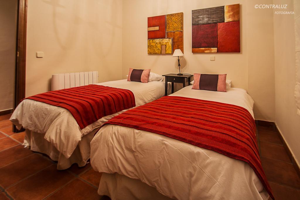 La Posada De Lola El Molar Room photo
